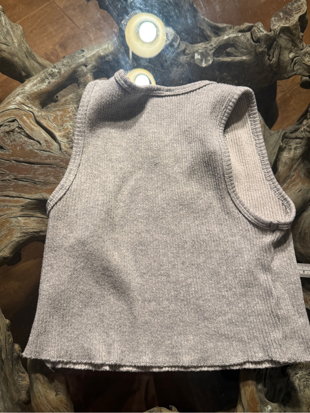 gaze Gray Ribbed Crop Tank - Picture 4 of 4